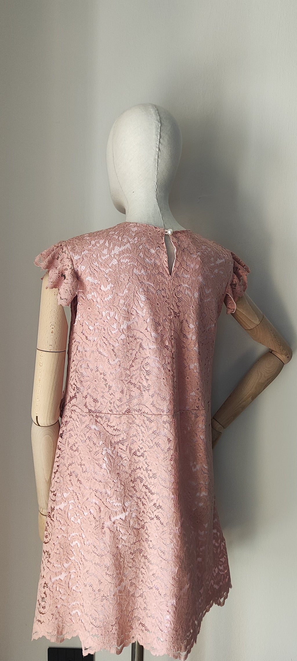 Abito pizzo rosa