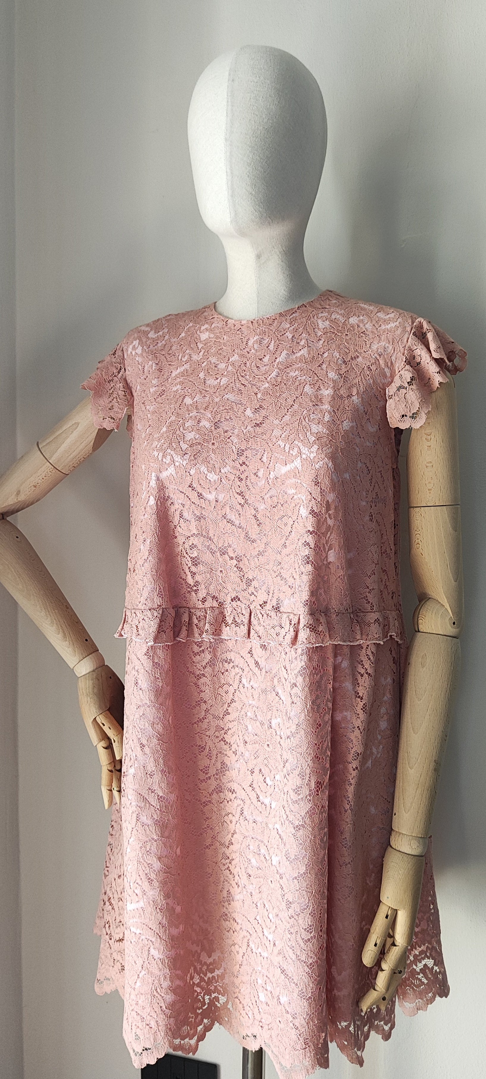 Abito pizzo rosa