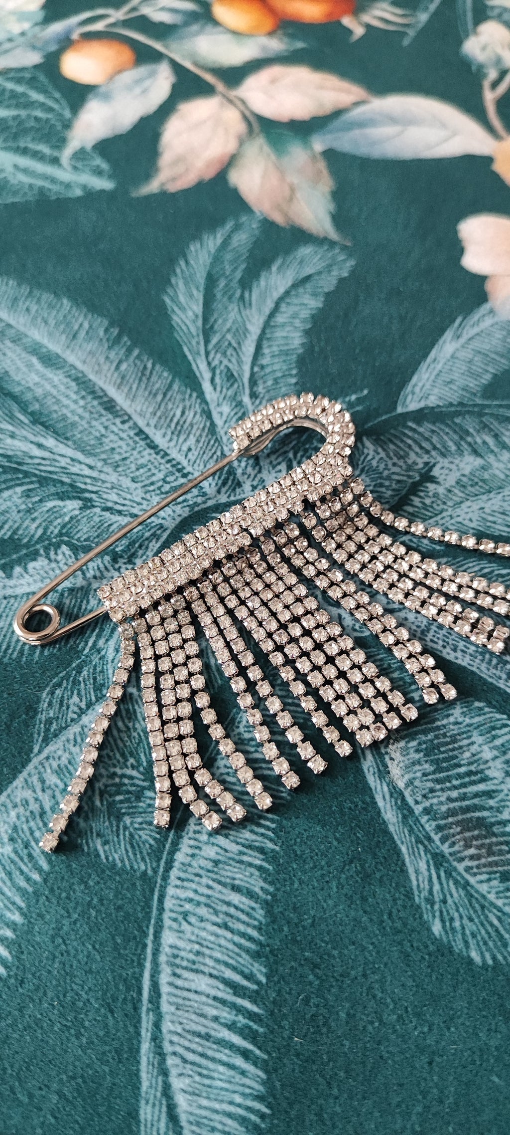 Spilla charm argento