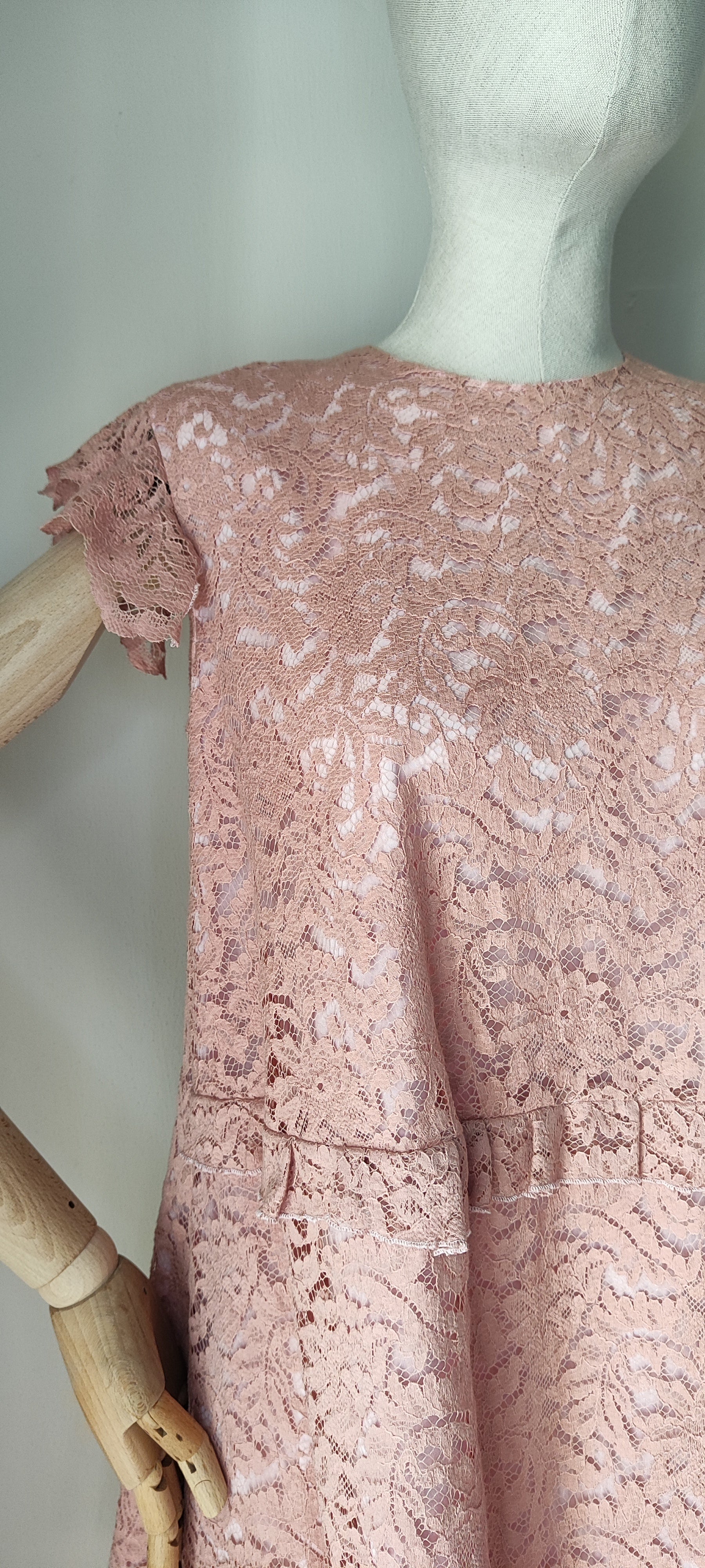 Abito pizzo rosa