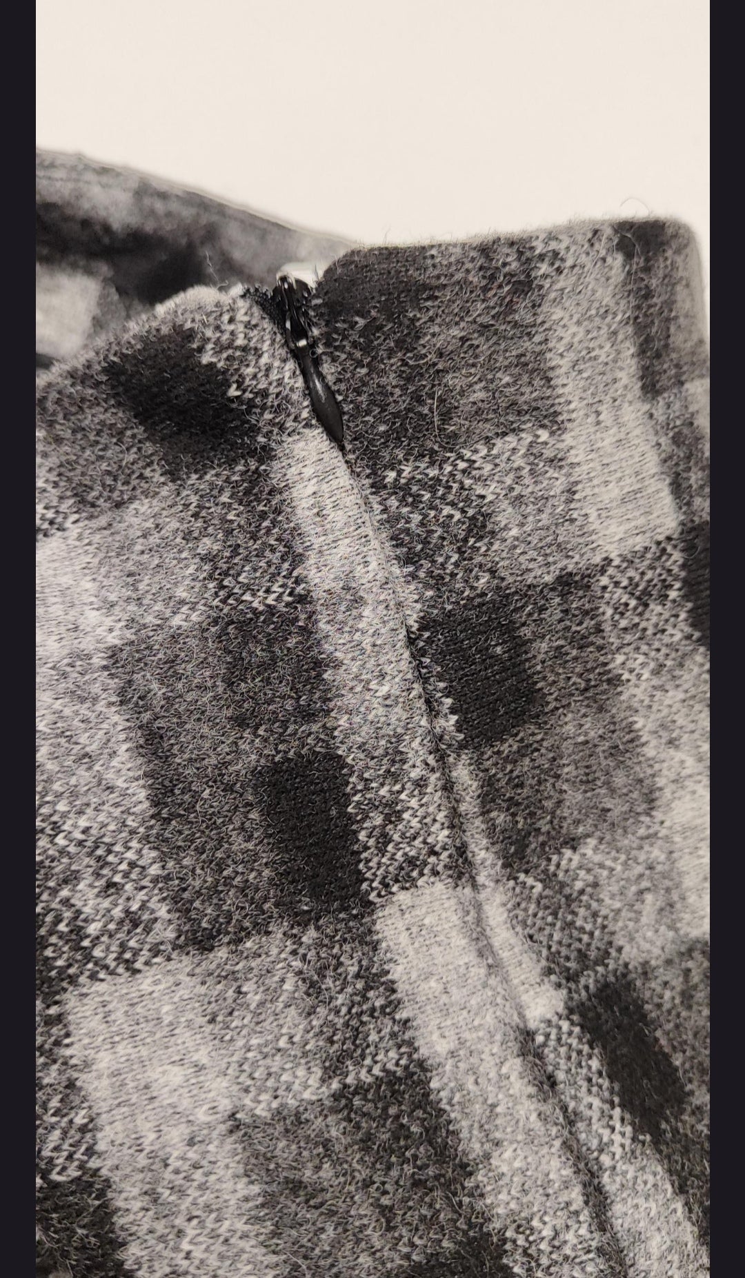 Gonna a tubino con frange